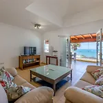 Abora 1 - By Interhome كوراليهو