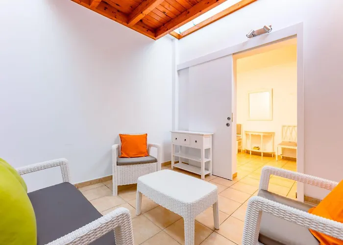 Abora 1 - By Interhome 別荘 *